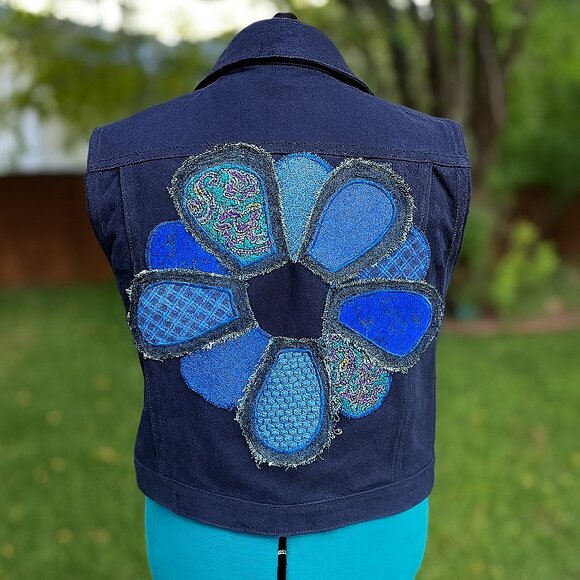 Upcycled Ralph Lauren Sleeveless Denim Vest – Patchwork Flower Jacket, Size S - Picture 3 of 5